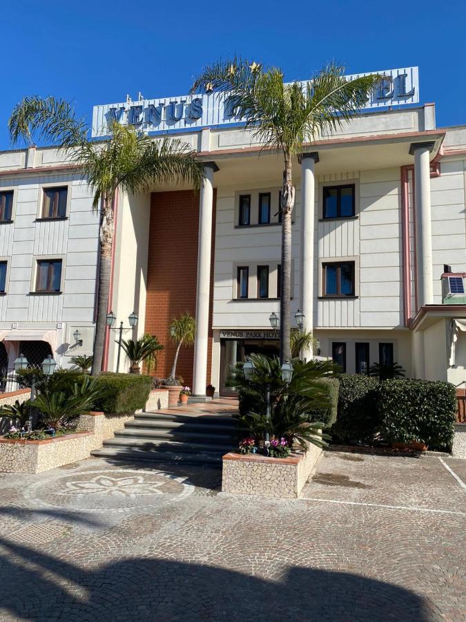 Venus Park Hotel Castel Volturno Exterior photo