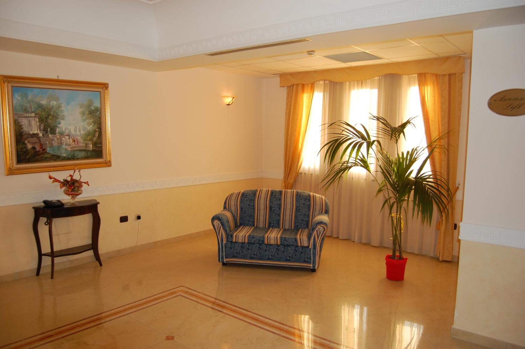 Venus Park Hotel Castel Volturno Exterior photo