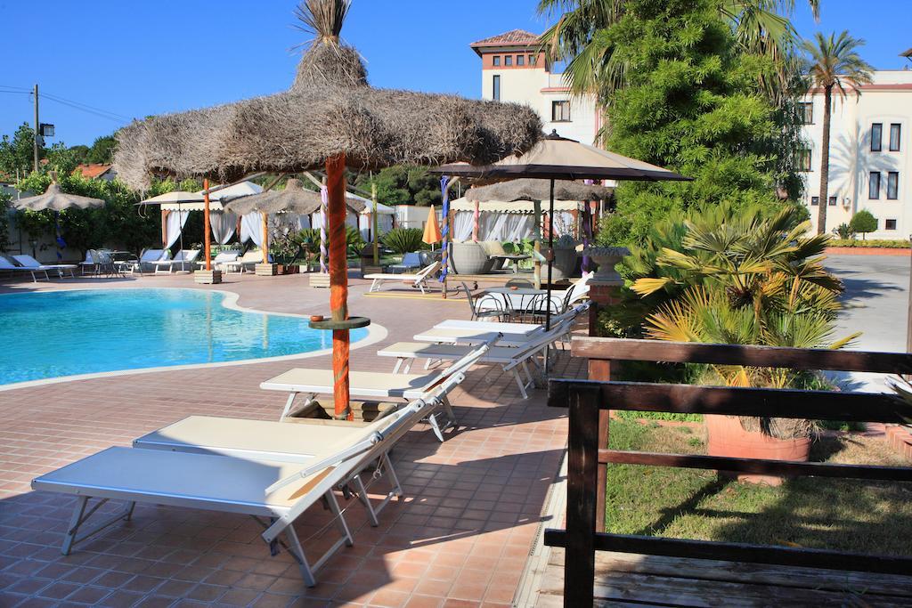 Venus Park Hotel Castel Volturno Exterior photo