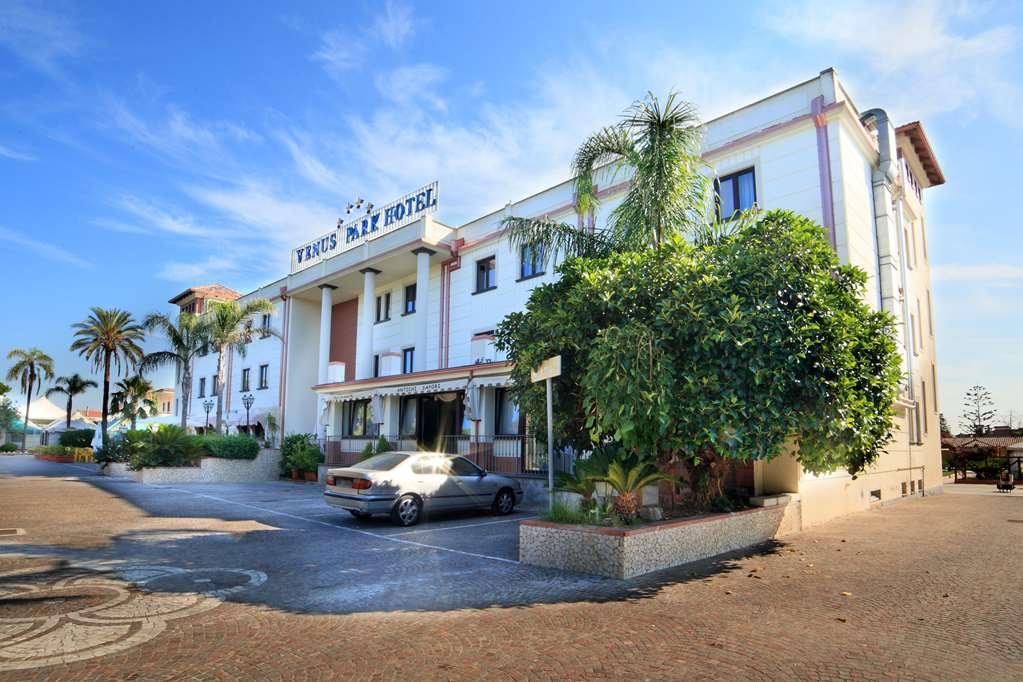 Venus Park Hotel Castel Volturno Exterior photo